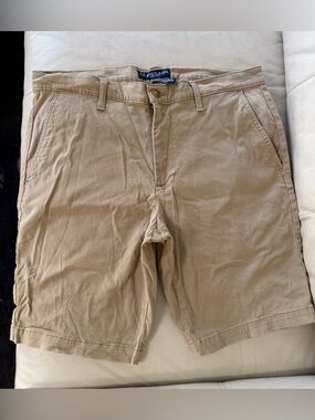 U.S. Polo Assn. Men's Tan Flat Front Shorts, size 34
